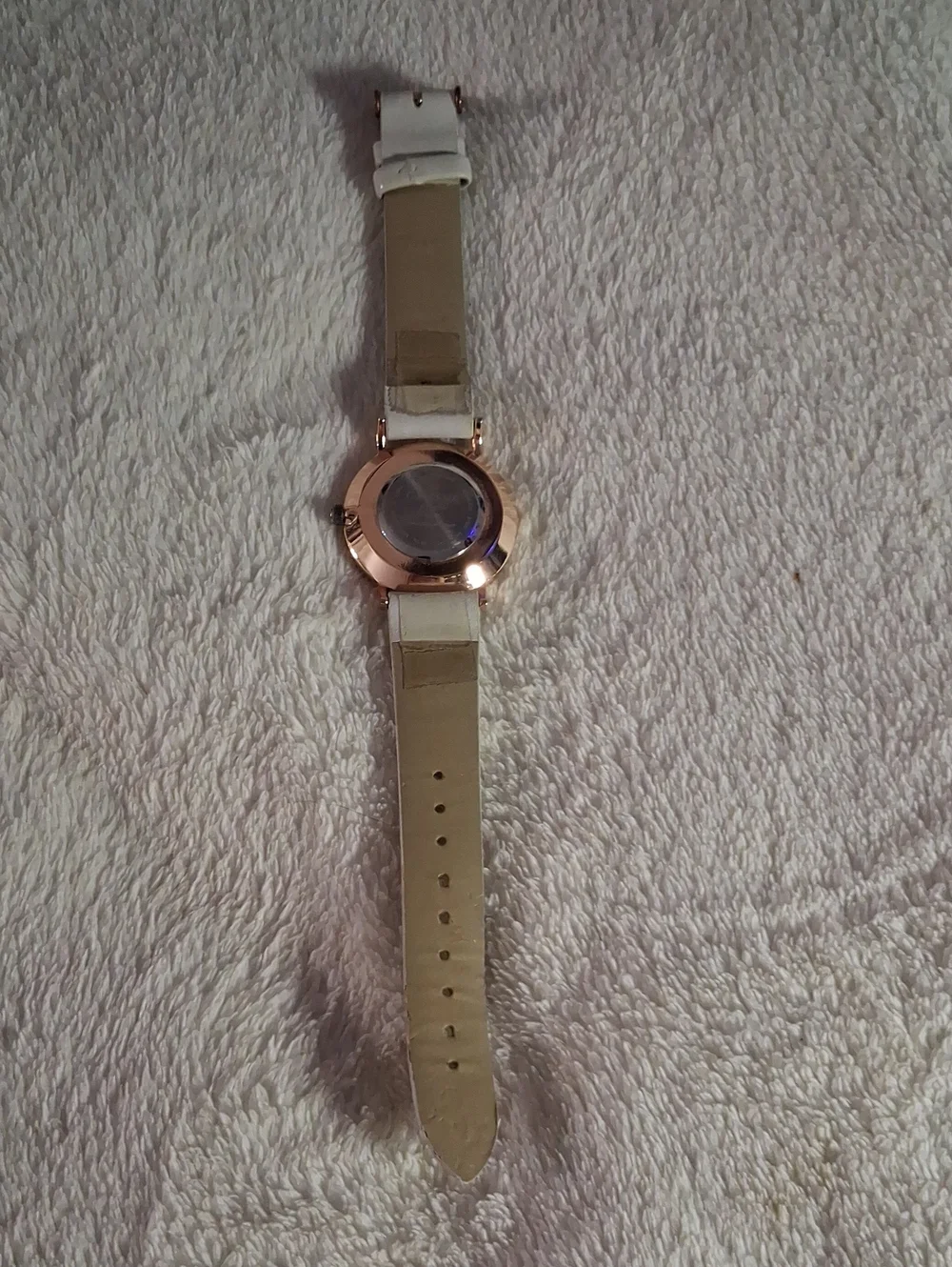 Geneva VINTAGE White Strap Watch with Pastel [Chasing Rainbows] Dial